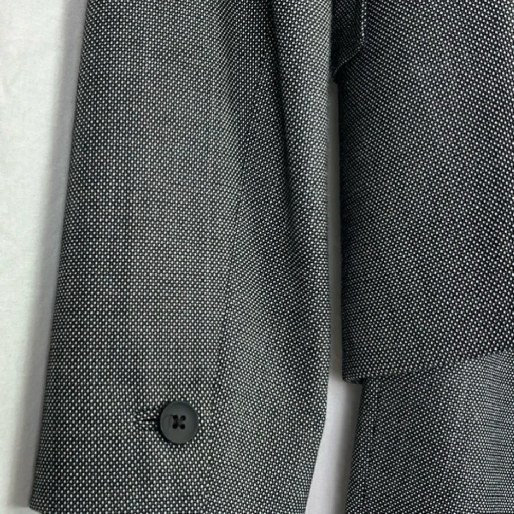 Elie Tahari elie tahari